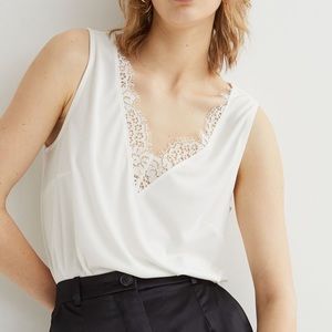 Lace Trim V-Neck Tank Top
